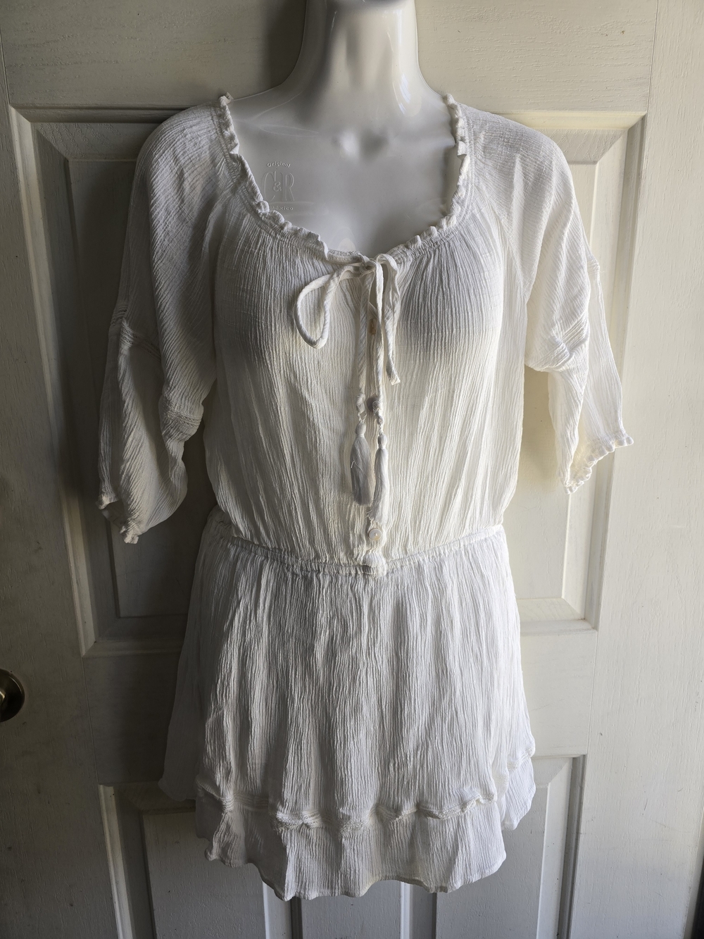 Lulu's Cream Gauze Peasant Tunic with Tie Neck
